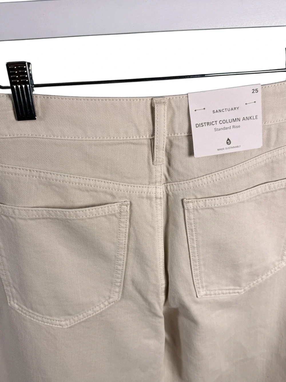 Sanctuary District Column Mid Rise
Ankle Jeans in Washed San Size 25/0 - Picture 8 of 15